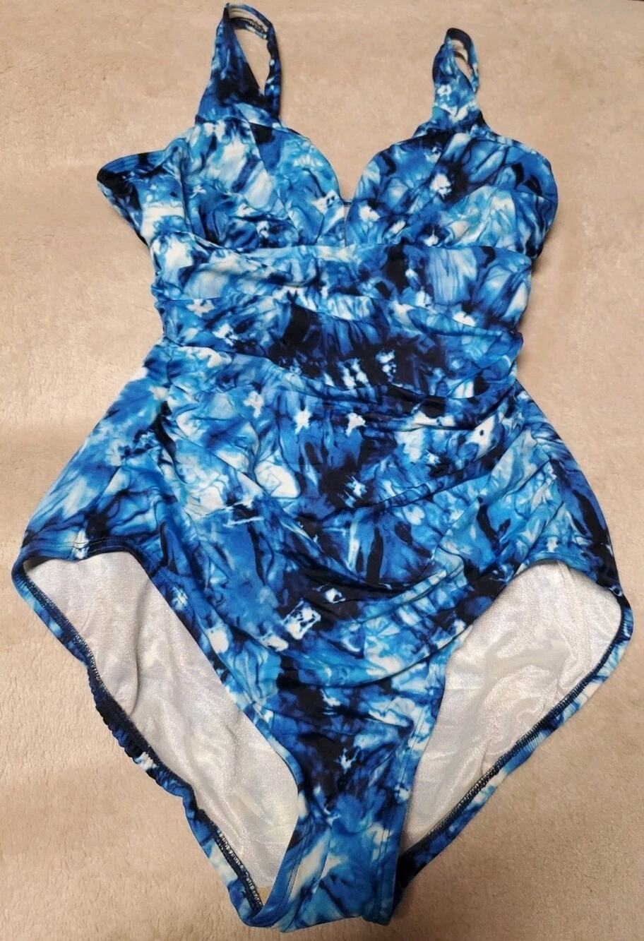 Coastal Blue Tie Dye One Piece Swimsuit Women’s Size Medium Blue White Swimwear